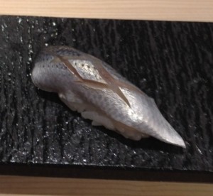 すし3